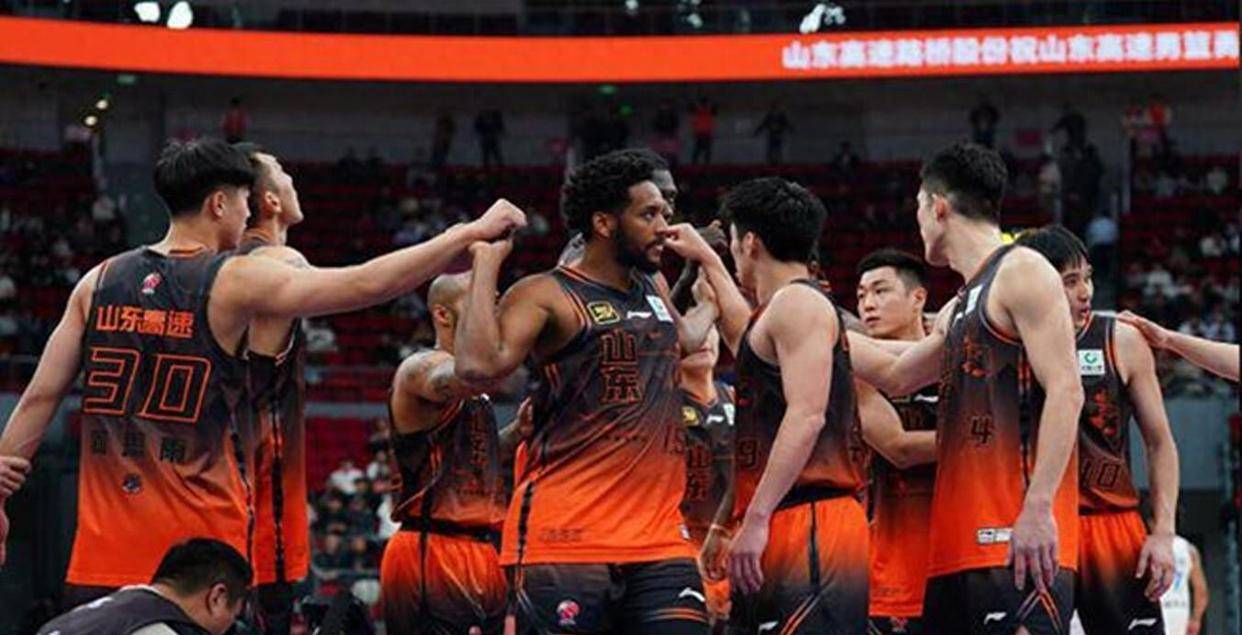 包含官宣日山东泰山备战CBA常规赛;复出首秀细节流出;球迷炸锅;心理建设被强调的词条 包含官宣日山东泰山备战CBA常规赛;复出首秀细节流出;球迷炸锅;心理建设被强调的词条