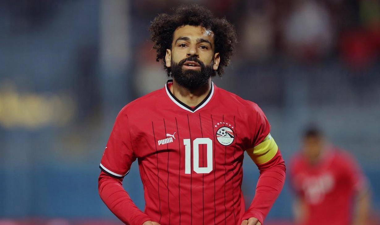 萨拉赫在湖人比赛中突破纪录,爆冷引发热议!的简单介绍 萨拉赫在湖人比赛中突破纪录,爆冷引发热议!的简单介绍