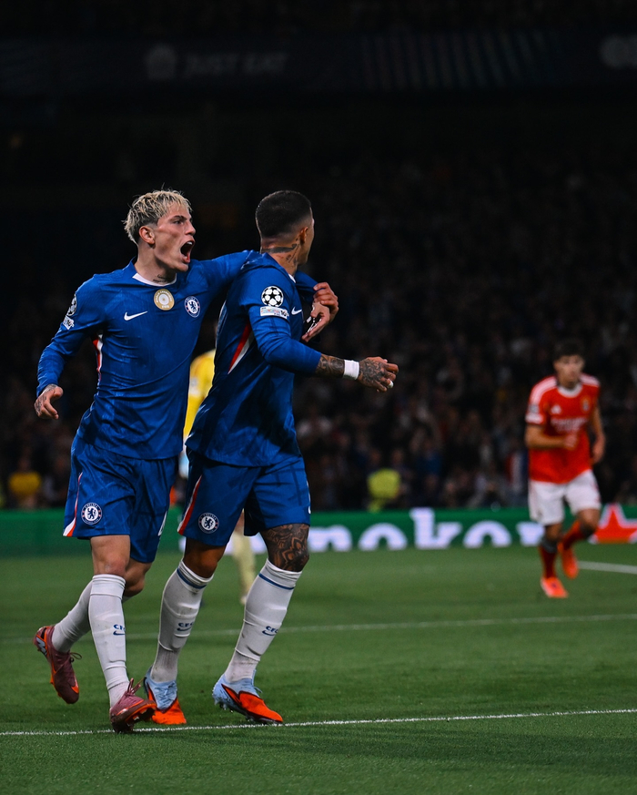 赛前欧篮联焦点战；曼联造点机会；震撼外界；资深球员宣示担当的简单介绍