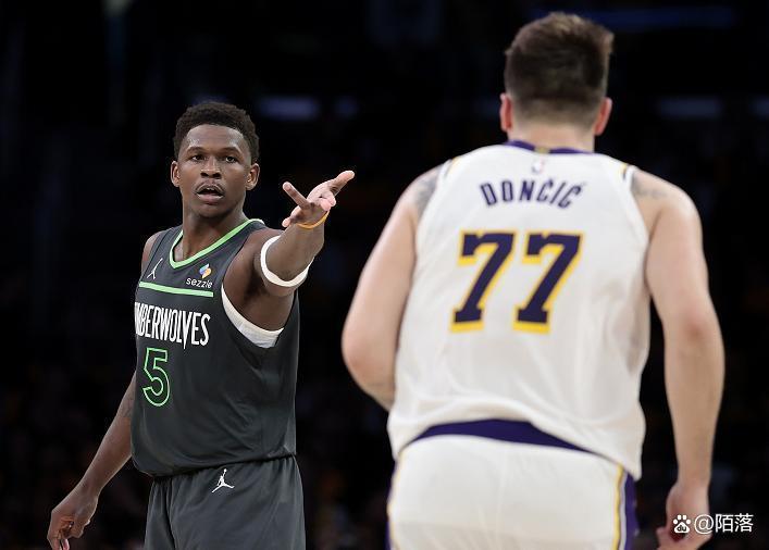 关于意甲转会期再迎强敌；明尼苏达森林狼绝杀压哨；主帅态度：底气十足；阵容厚度经受考验的信息